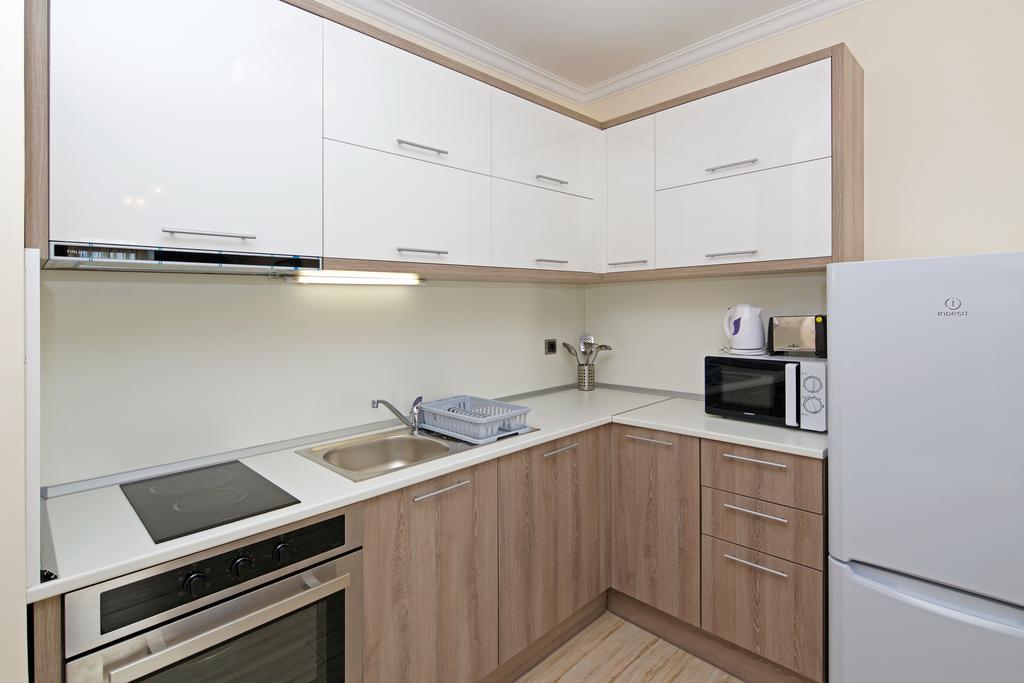 Mars Apartments In Tryavna Beach Complex Sveti Vlas Bilik gambar